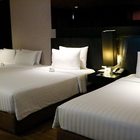 Golden Tulip Mandison Suites Bangkok Exteriér fotografie