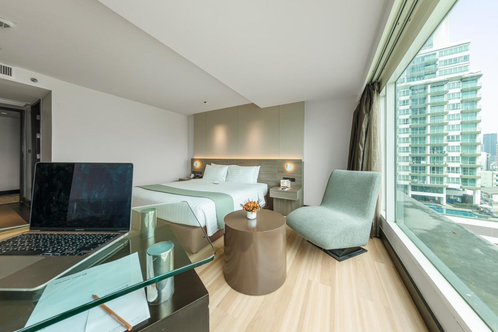 Golden Tulip Mandison Suites Bangkok Exteriér fotografie