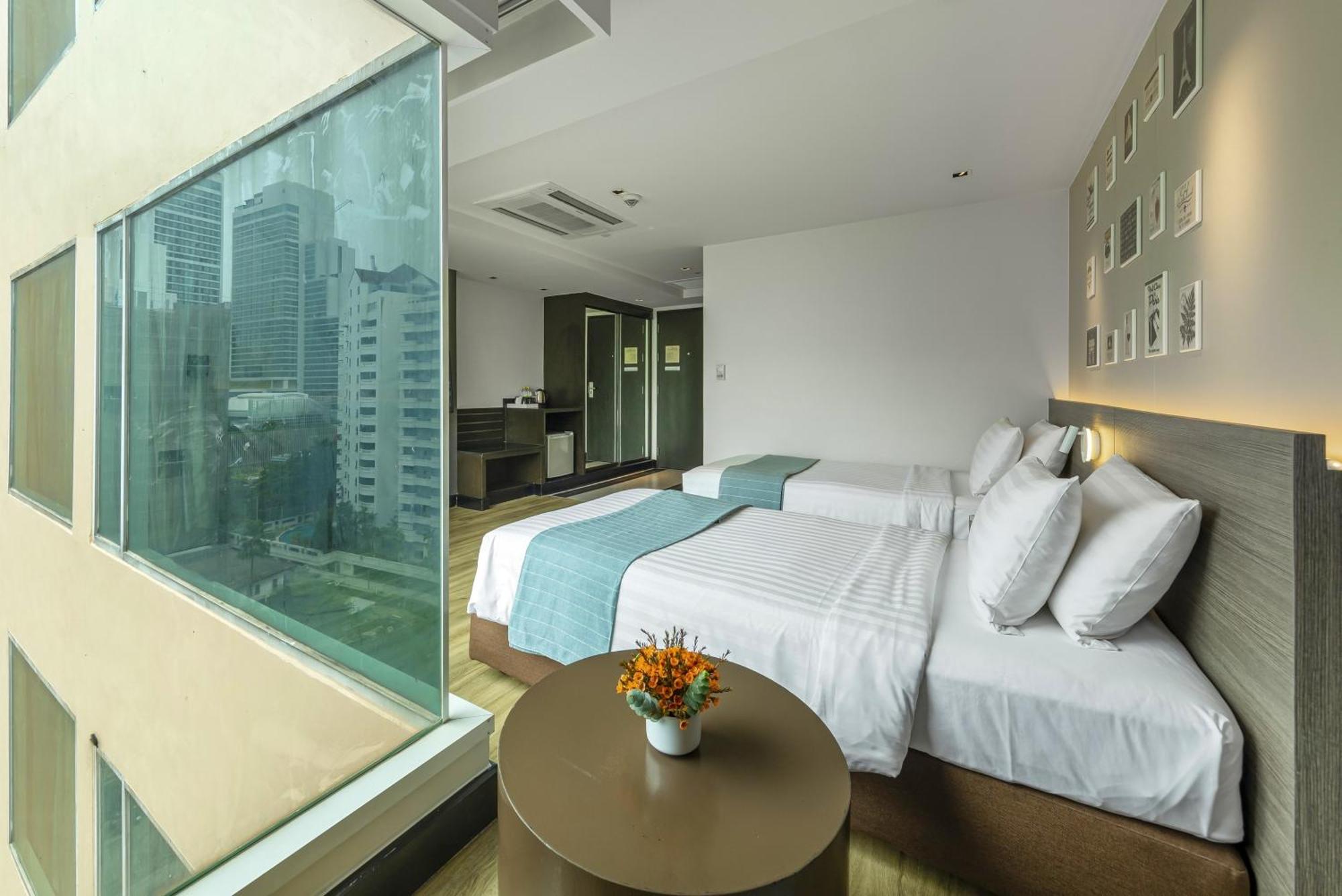 Golden Tulip Mandison Suites Bangkok Exteriér fotografie