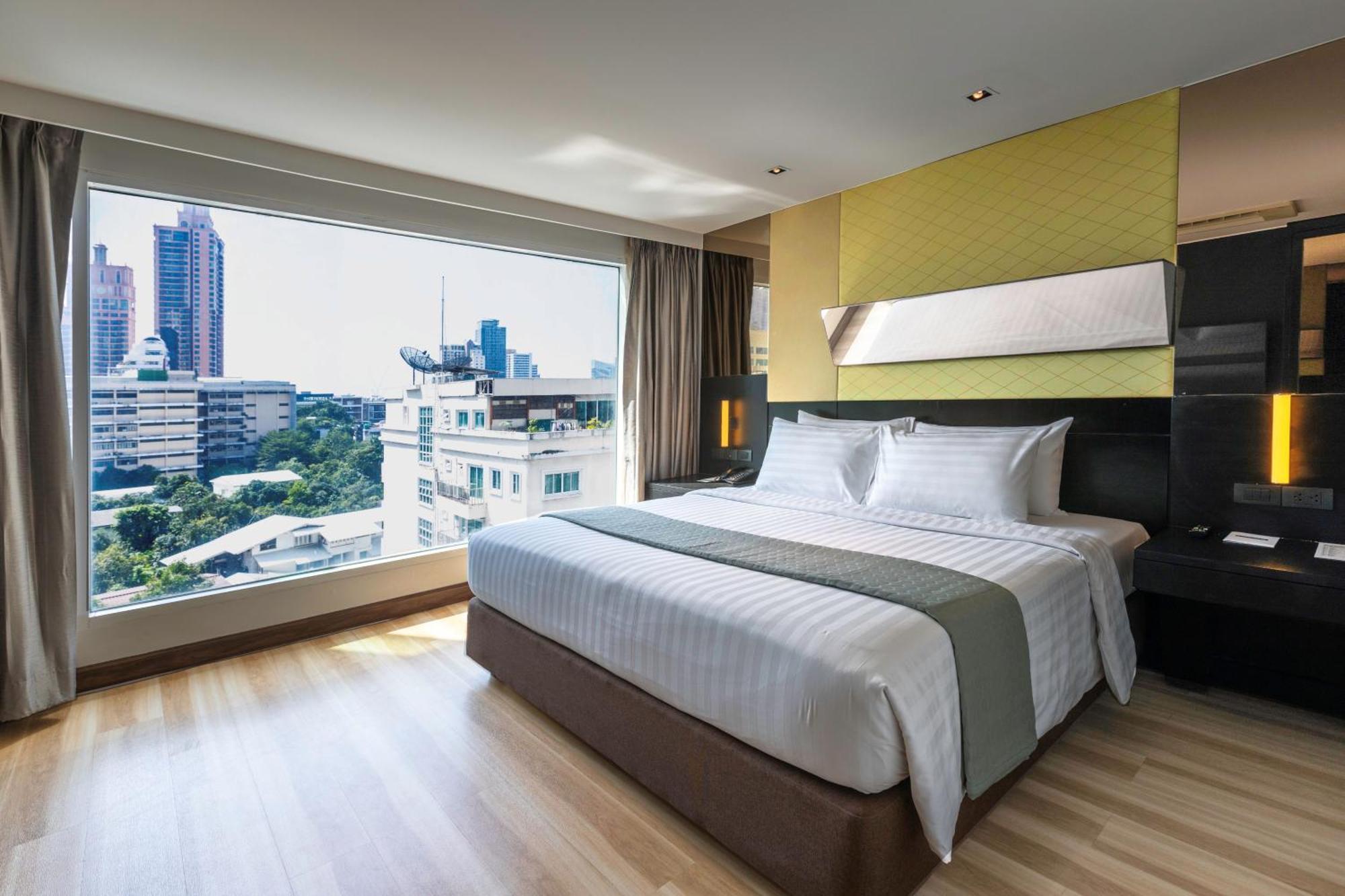 Golden Tulip Mandison Suites Bangkok Exteriér fotografie